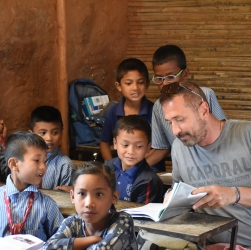Ecole de Bhaktapur à Samatha