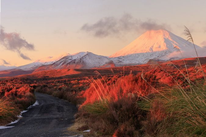 Volcan Ngauruhoe dans le parc national de Tongariro