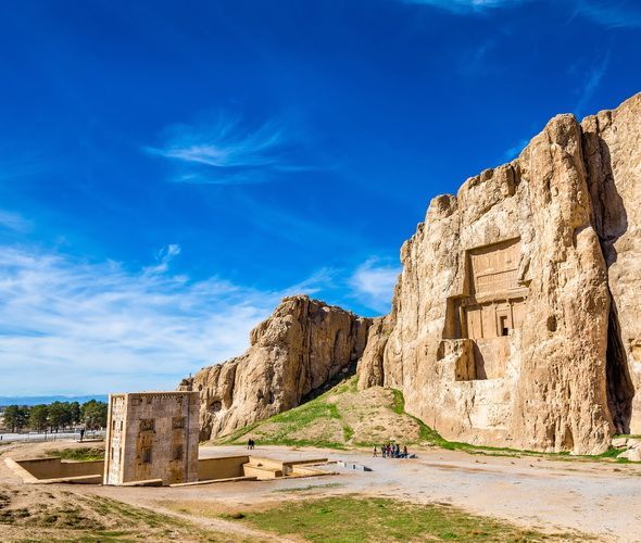 Tombes anciennes des rois achéménides à Naqsh-e Rostam