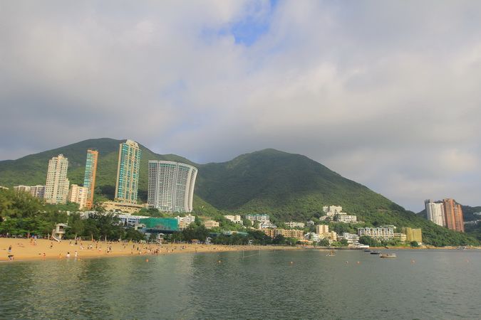 Vue de Repulse Bay à Hong Kong et son paysage de gratte ciel