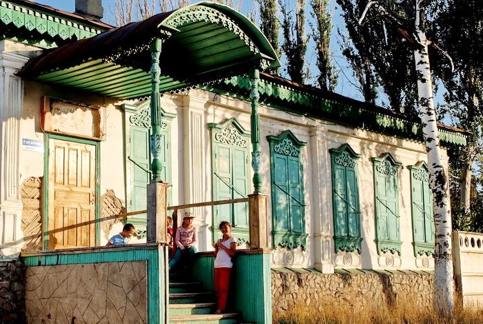 Village de Karakil, anciennement Przhevalsk , Kirghizistan