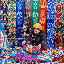 Tissu traditionnel, marché de la soie, Ouzbékistan