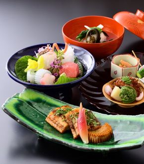 Dîner kaiseki, Seikoro Ryokan, Kyoto, Japon