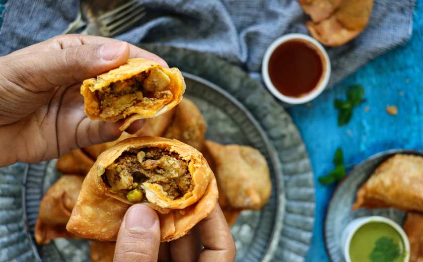 samosas farcie de pommes de terre épicées etde pois